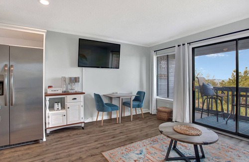 Tybee Island Condo | Beautiful Water Views, Steps to Beach