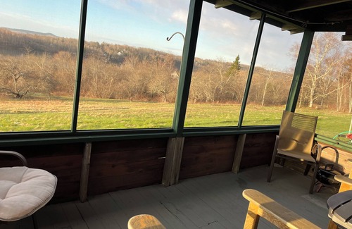 Castine Cottage | Beautiful Water view, path to shore, rustic Maine cottage