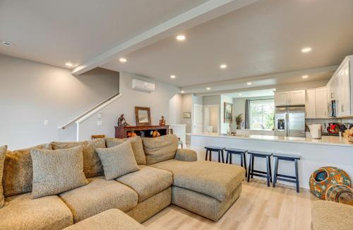 Hammond House | Beautiful Water Views Coastal Oregon Townhome!