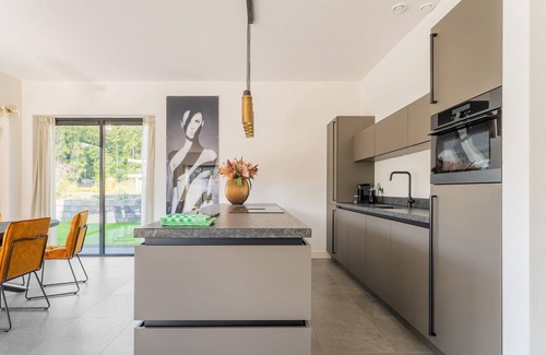 Zeewolde Villa | Beautiful water villa in Harderhaven with a jetty