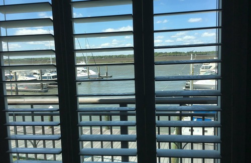 Bohicket Marina Village Villa | Beautiful Waterfront Villa on Deep Water At Bohicket Marina, Seabrook Island, SC