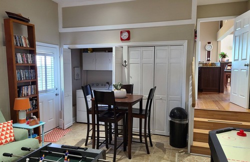 Fentress Cottage | Beautiful Waterfront Vacation Rental on the Currituck Sound