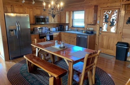 Wears Valley Cabin | Beautiful Wears Valley Retreat, Amazing Views, Steps to Pool & Fishing Pond