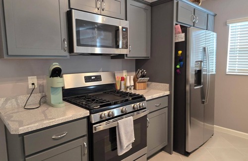 Wildwood House | Beautiful, well appointed, 3-bed house in DeLuna - 2 Kings!