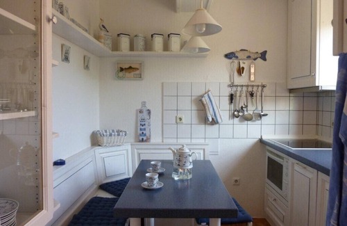 Loog House | Beautiful, well split house right on the dunes, mudflats view, garden