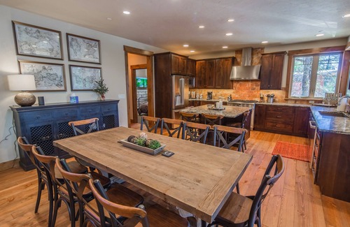Cle Elum House | Beautiful Whitefire Lodge overlooking the Nelson Preserve!