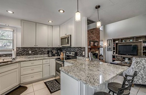 Ocean Grove House | Beautiful Windy Hill-Ocean Grove home. Great location - just steps to the beach!