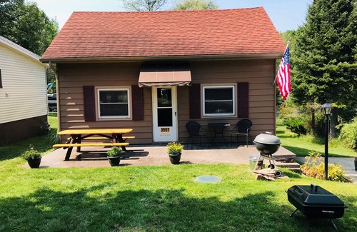 Spruce Cabin | Beautiful Year-Round Home on the South Shore of Hubbard Lake