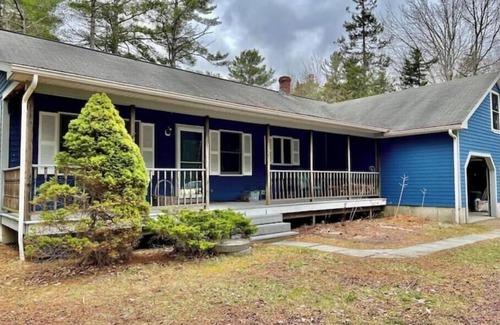 Surry House | Beautiful Year Round Maine Retreat: Lakeside Cottage with dock and boats