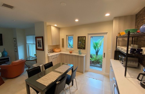 East Fort Lauderdale House | Beautifully designed tropical oasis 600 steps to the beach