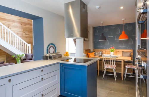 Ambleside House | Beautifully Converted Property On The Prestigious Pullwood Bay Estate, Ambleside