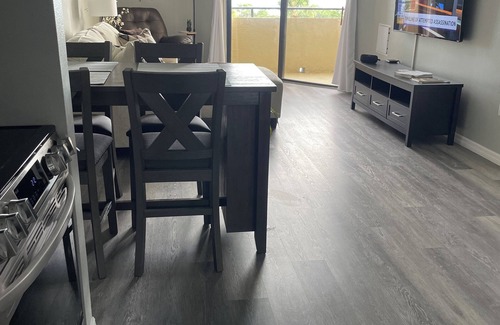 Hudson Condo | Beautifully decorated modern GULF FRONT CONDO Sleeps 4 Hudson, FL