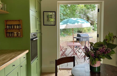 Cowbeech Cottage | Beautifully Designed Peaceful Cottage