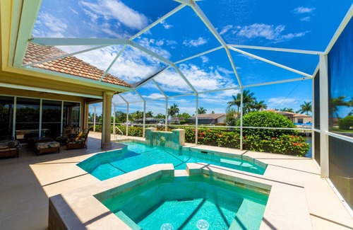 Marco Island House | Beautifully Furnished Tommy Bahama Inspired Home