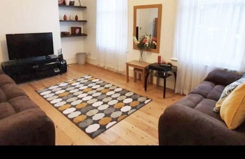 Leabridge Apartment | Beautifully Furnished 2 Bed Flat in prime location