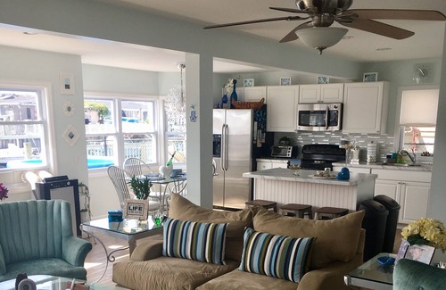 Beach Haven West House | Beautifully furnished waterfront property in Beach Haven West