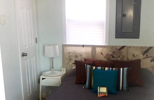 Beach Haven West House | Beautifully furnished waterfront property in Beach Haven West