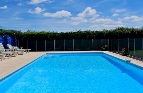 Noyant-Villages House | Beautifully presented holiday home with private garden, pool, & excellent wi-fi
