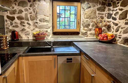 Arras-en-Lavedan House | Beautifully renovated 18th century house