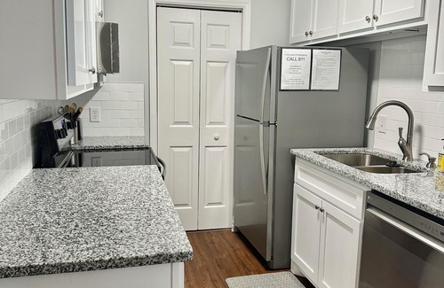 Blowing Rock Condo | Beautifully renovated DOWNTOWN Blowing Rock condo, 2BR 2 Bath