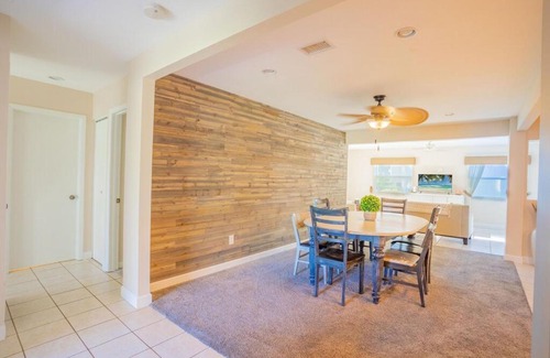 Gulf Cove House | Beautifully renovated 3/2 close to iconic beaches