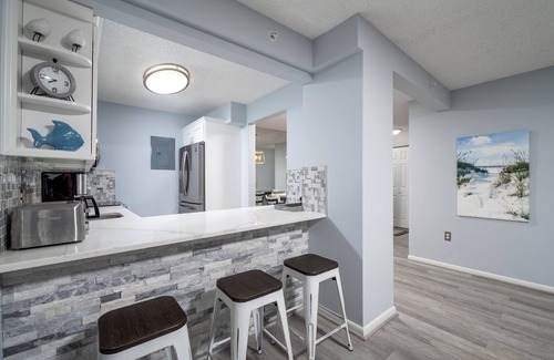 North Ocean City Condo | Beautifully renovated 3 bedroom, 2 bath condos on the ocean with pool and tennis!