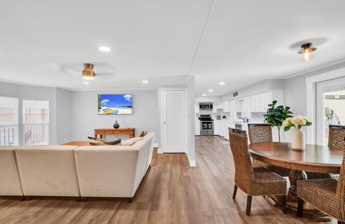 Taylor Creek Other | Beautifully renovated dockside retreat