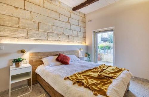 Sliema House | Beautifully Renovated 3BR Sliema Townhouse