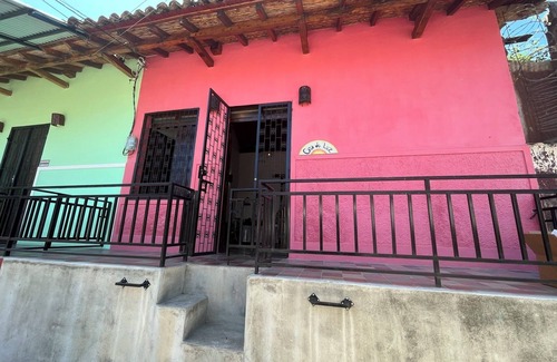 Granada House | Beautifully renovated home in downtown Granada in family friendly neighborhood.