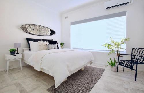 Cronulla Apartment | Beautifully renovated quiet unit in Cronulla