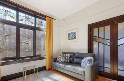 Warrnambool House | Beautifully restored house in CBD, close to beach