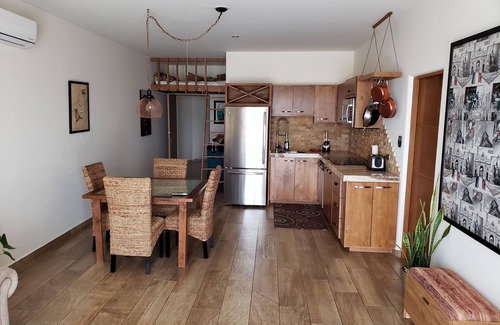 Los Cabos Condo | Beautifully updated apartment-like condo with roof top pool! (24/7 security)