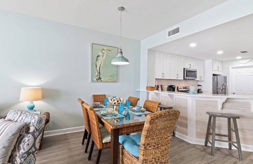 Fort Morgan Condo | Beautifully Updated Catalina-904, Direct Beachfront, Family Friendly! Book Now!