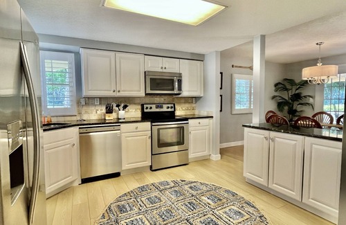 Shipyard Plantation Condo | BEAUTIFULLY RENOVATED VILLA WITH GOLF & LAGOON VIEWS NEAR BEACH HILTON HEAD