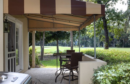 Shipyard Plantation Condo | BEAUTIFULLY RENOVATED VILLA WITH GOLF & LAGOON VIEWS NEAR BEACH HILTON HEAD