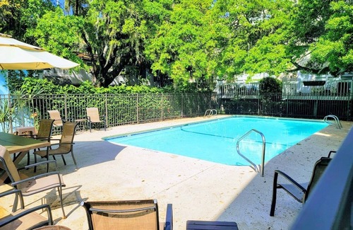 Saint Simons Island House | Beautifully renovated three bedroom townhouse one block from the beach!