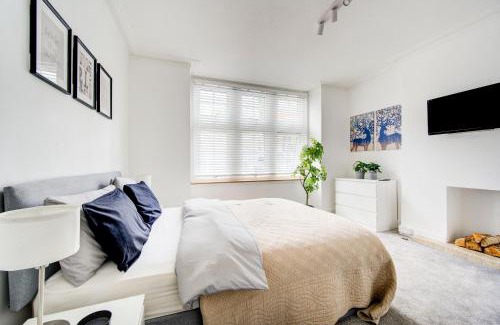 West Brompton Apartment | Beautuful 2 bed apartment in central London
