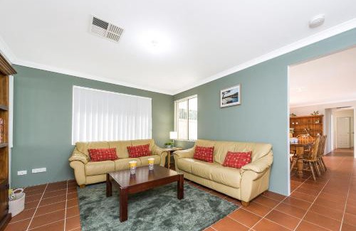 Guilderton House | Beauty And the Beach Coastal Comfort at its best.