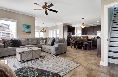Sneads Ferry House | Beauty and the Beach - Sound and Oceanviews - Private pool