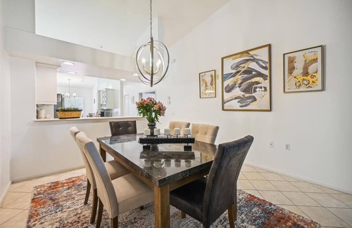 Naples Condo | BEAUTY in Paradise , 2 Beds, 2 Baths - Modern Decorated Condo