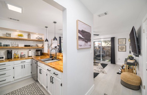 Fort Walton Beach House | Beauty & The Beach near Gulf Beaches & Bay