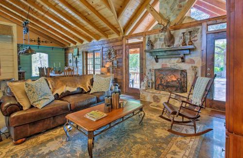 Huntington House | Beaver Creek Lodge - Huntington Home with Pond!