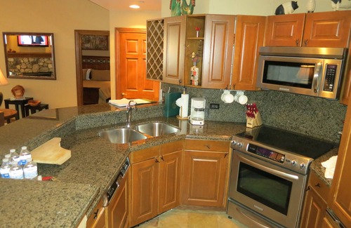 Beaver Creek Condo | Beaver Creek TRUE Ski-in Ski-out! Beautiful in the Summer as Well (A/C in unit)!