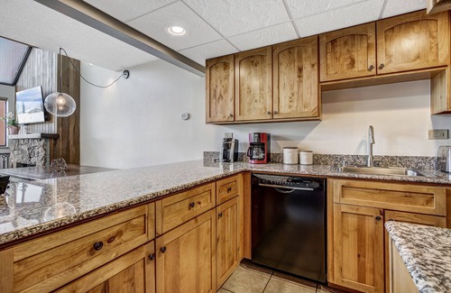 Peak 9 Condo | Beaver Run Condo #36370 - C - 3BR Loft w/ full kitchen, Resort Amenities!