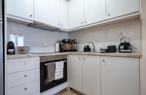 Attiki Apartment | Beba's House by ΜΡS