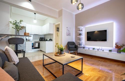 Attiki Apartment | Beba's House by ΜΡS