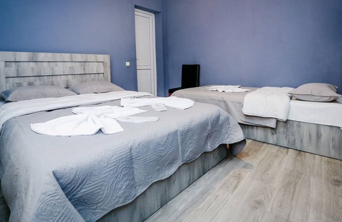 Kutaisi House | Bebo & Babu Guest House