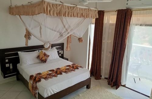 Diani Beach Apartment | Becky Homes Diani Beach- 4BR with AC and Swimming Pool