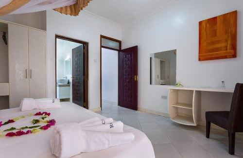Diani Beach Apartment | Becky Homes Diani Beach- 4BR with AC and Swimming Pool