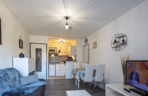 Saint-Hilaire-de-Riez Apartment | Becs Beach 500m away - Apartment for 4